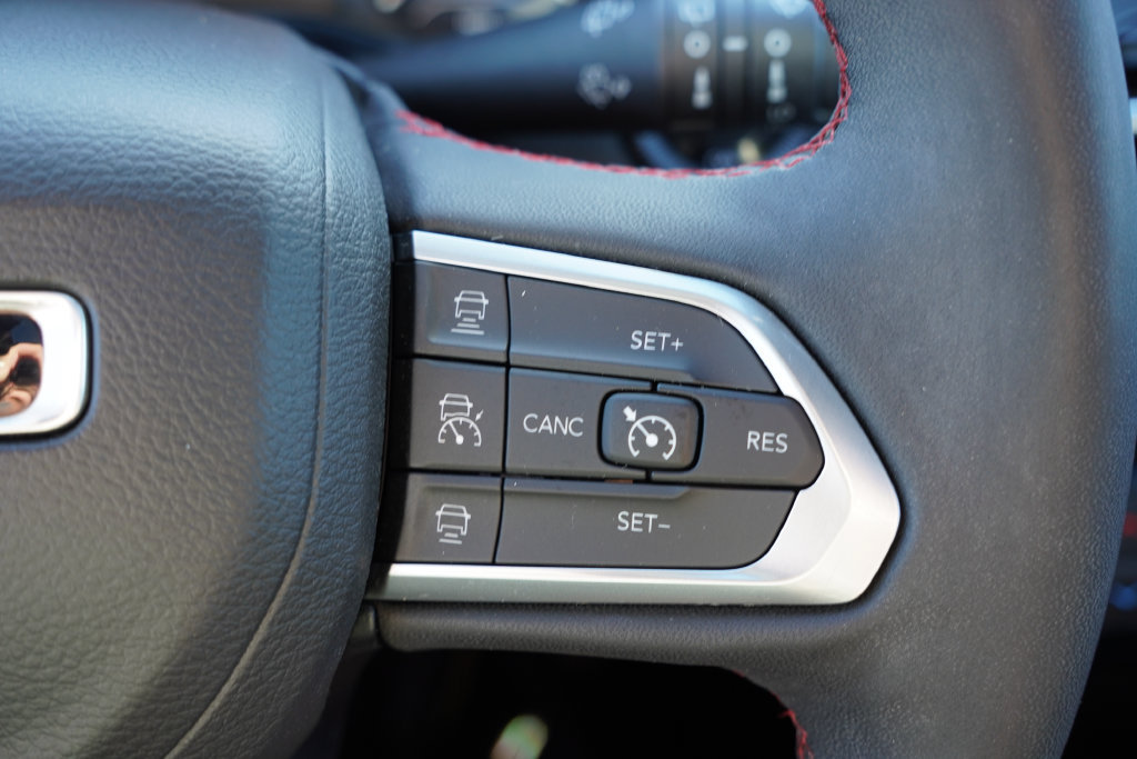 Certified 2023 Jeep Compass Trailhawk w/ Sun and Sound Group AWD/4WD image 32