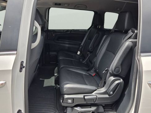 Used 2024 Honda Odyssey EX-L image 11