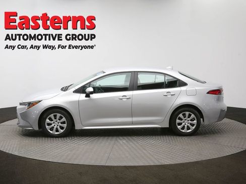 Used 2024 Toyota Corolla LE image 57