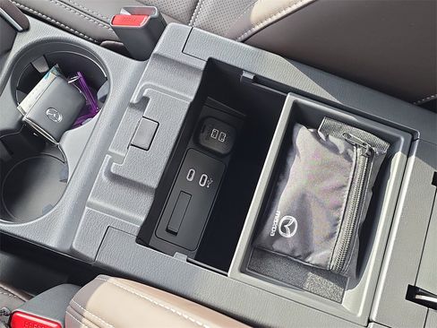 New 2025 MAZDA CX-5 Signature image 31