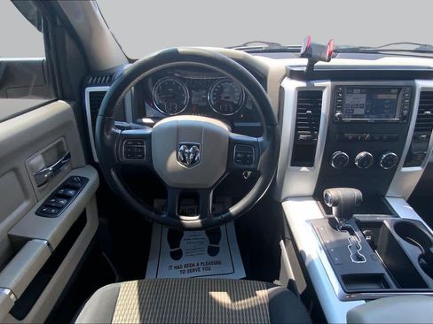 Used 2012 RAM 1500 Big Horn w/ Luxury Group RWD image 5