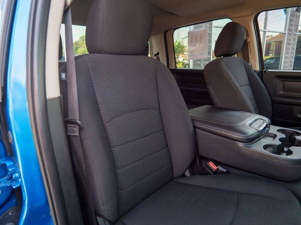 Used 2019 RAM 1500 Express w/ Hydro Blue Sport Package AWD/4WD image 24