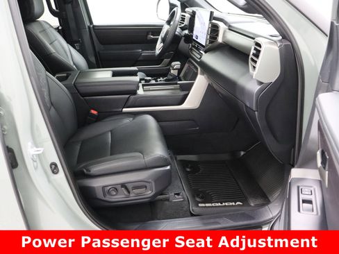 Used 2025 Toyota Sequoia SR5 image 41