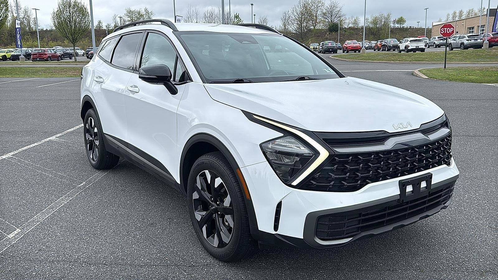 Used 2023 Kia Sportage X-Line AWD/4WD image 1