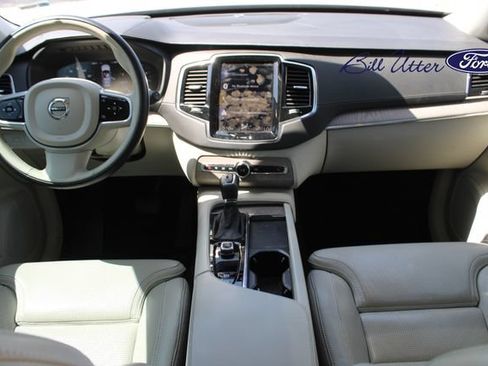 Used 2022 Volvo XC90 T6 Inscription w/ Advanced Package AWD/4WD image 17