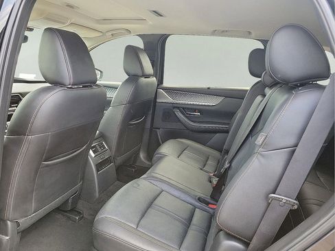 Used 2024 MAZDA CX-90 3.3 Turbo w/ Preferred Package image 10