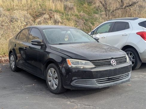 Used 2014 Volkswagen Jetta SE image 1