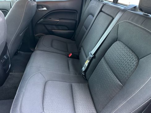Used 2016 GMC Canyon SLE w/ SLE Convenience Package RWD image 12