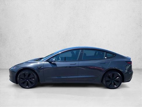 Used 2025 Tesla Model 3 Long Range RWD image 9