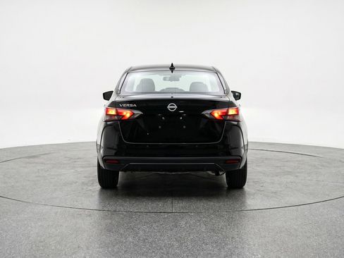 Used 2025 Nissan Versa SV FWD image 7