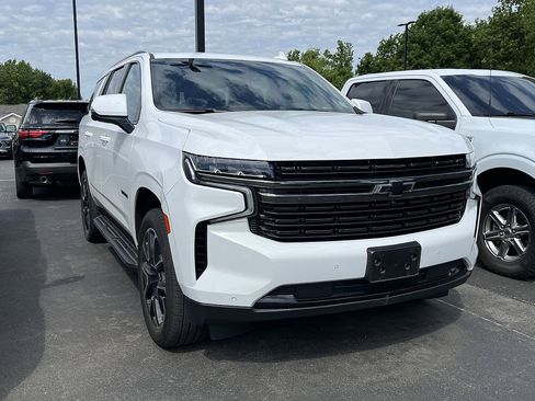 Certified 2022 Chevrolet Tahoe RST w/ Luxury Package AWD/4WD image 2
