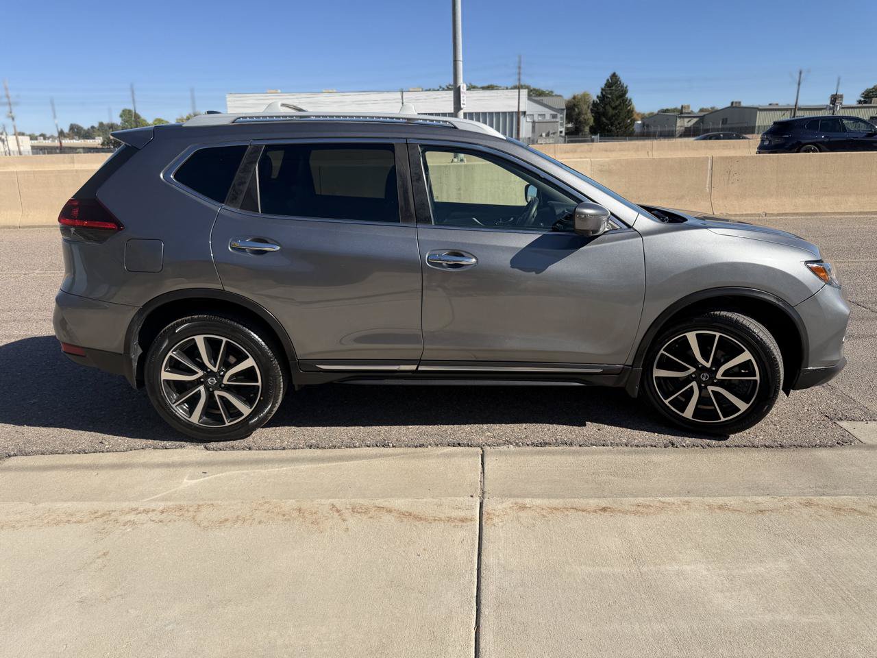 Used 2020 Nissan Rogue SL AWD/4WD image 6