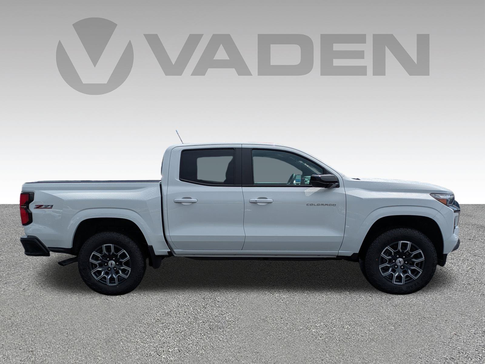 New 2024 Chevrolet Colorado Z71 w/ Z71 Convenience Package 2 AWD/4WD image 24