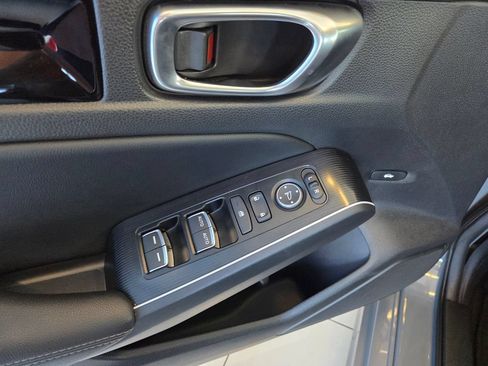 Used 2025 Honda Civic Sport image 12