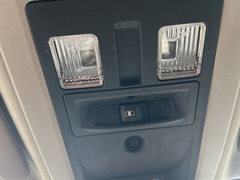 Used 2014 RAM 1500 Laramie w/ Convenience Group image 25