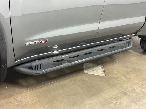 Used 2020 GMC Sierra 1500 AT4 image 11