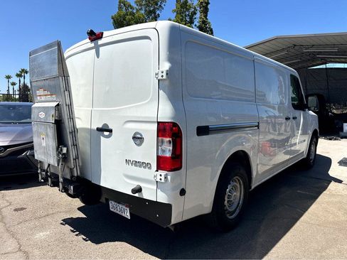 Used 2019 Nissan NV 2500 S RWD image 6