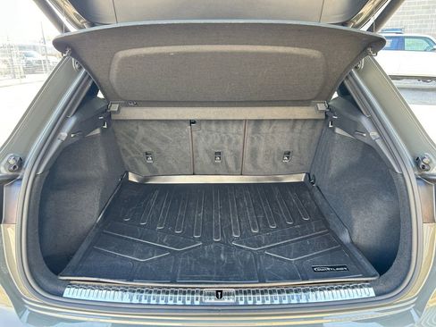 Used 2020 Audi Q3 2.0T Premium Plus w/ Premium Plus Package image 24