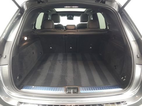 Used 2025 Mercedes-Benz GLE 450e 4MATIC image 32
