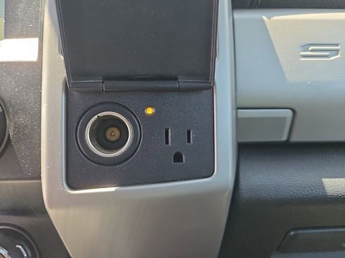Used 2019 Ford F250 Lariat w/ Lariat Ultimate Package AWD/4WD image 17