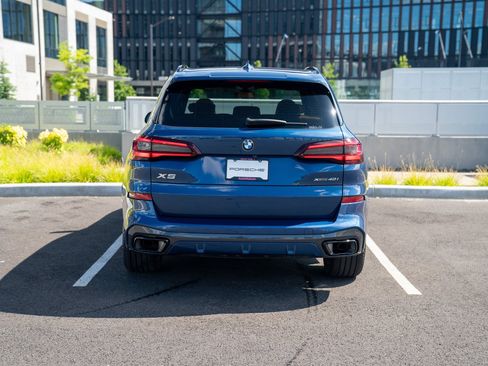 Used 2023 BMW X5 xDrive40i w/ M Sport Package AWD/4WD image 7