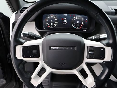 Used 2022 Land Rover Defender 110 X-Dynamic SE AWD/4WD image 30