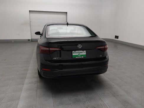 Used 2024 Volkswagen Jetta SE image 6