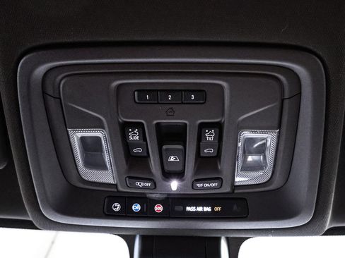 Used 2020 GMC Sierra 2500 SLT w/ SLT Premium Plus Package image 36