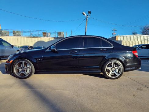 Used 2010 Mercedes-Benz C 63 AMG Sedan image 7
