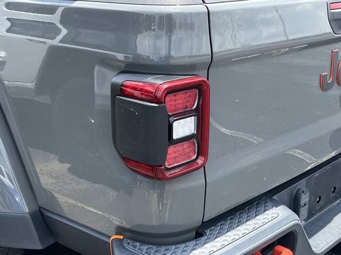 Used 2022 Jeep Gladiator Mojave w/ LED Lighting Group AWD/4WD image 10