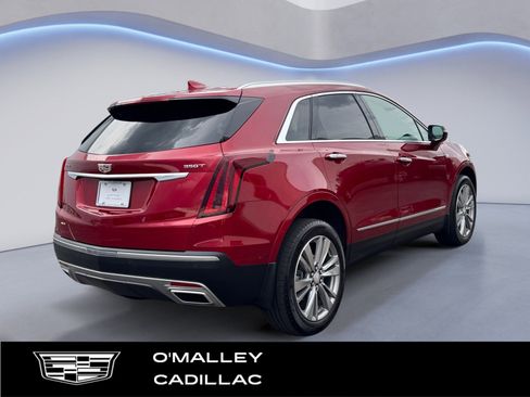 Used 2023 Cadillac XT5 Premium Luxury w/ Technology Package image 5