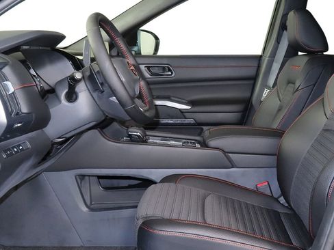 New 2026 Nissan Pathfinder Rock Creek w/ Rock Creek Premium Package AWD/4WD image 14