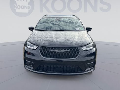 New 2026 Chrysler Pacifica Limited w/ S Appearance Package AWD/4WD image 11