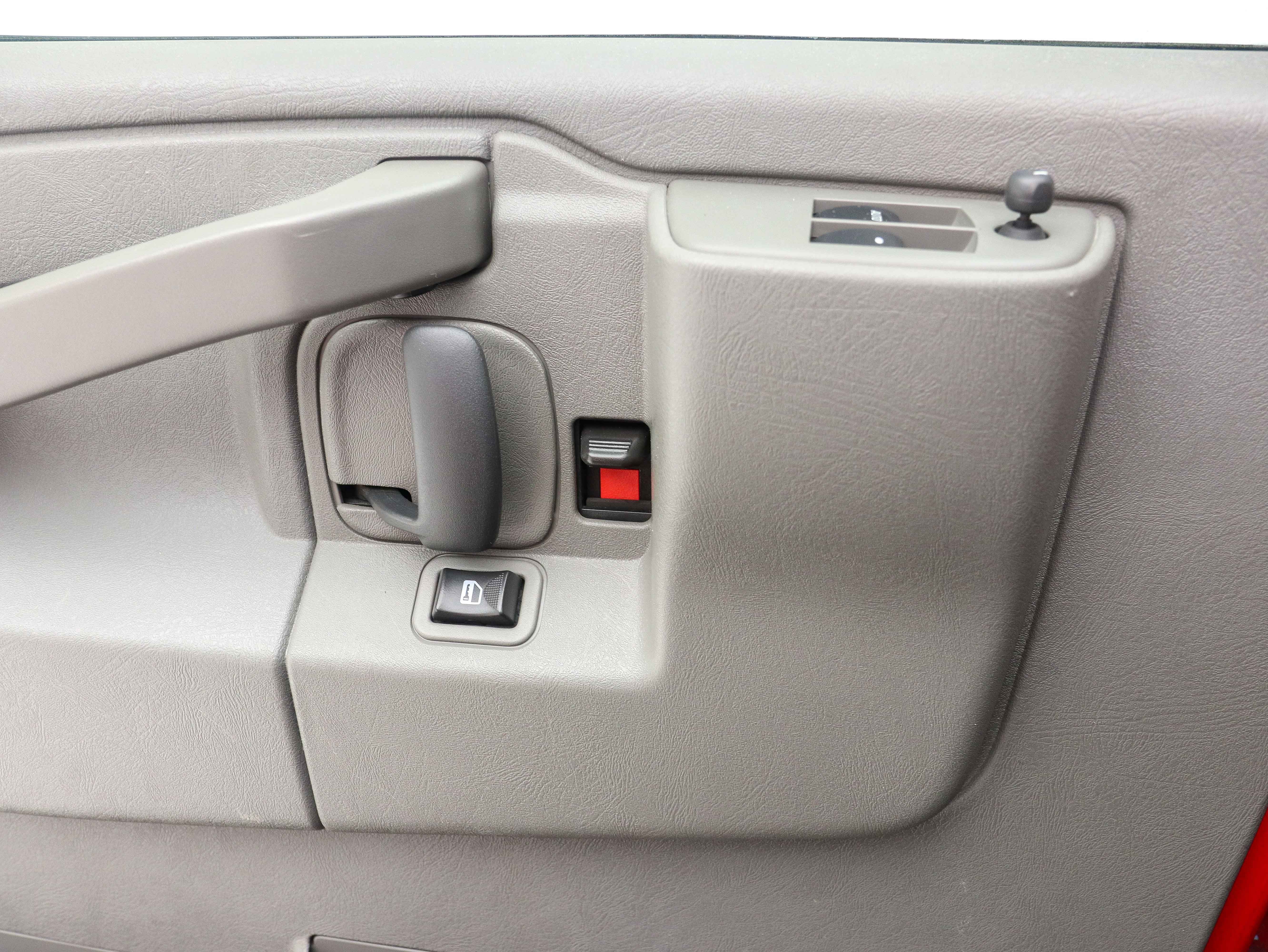Used 2020 Chevrolet Express 3500 LS RWD image 19