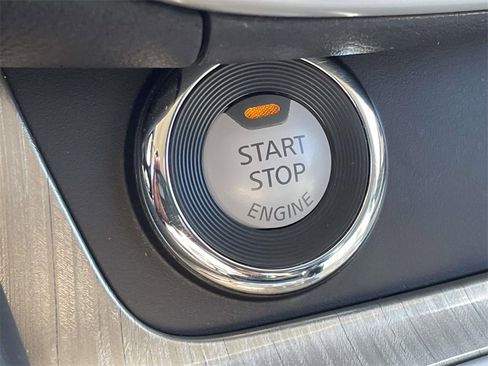 Used 2018 Nissan Murano SL w/ Midnight Edition Package image 30