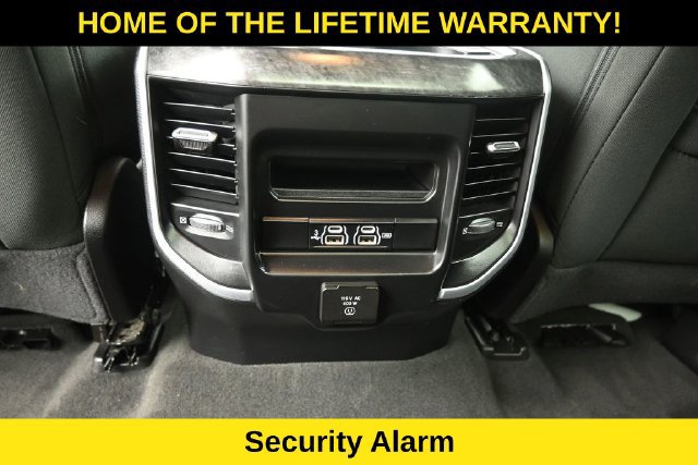 Used 2020 RAM 1500 Big Horn AWD/4WD image 32