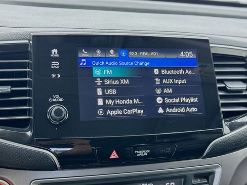 Used 2021 Honda Pilot Special Edition image 11