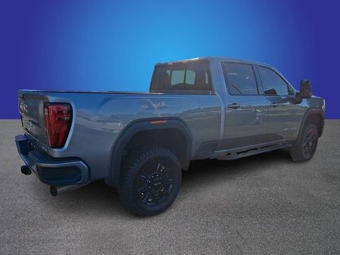 Used 2024 GMC Sierra 3500 AT4 w/ AT4 Preferred Package AWD/4WD image 4