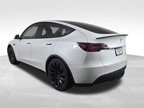 Used 2022 Tesla Model Y Performance AWD/4WD image 5