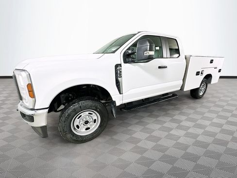New 2026 Ford F350 XL w/ XL Chrome Package AWD/4WD image 27