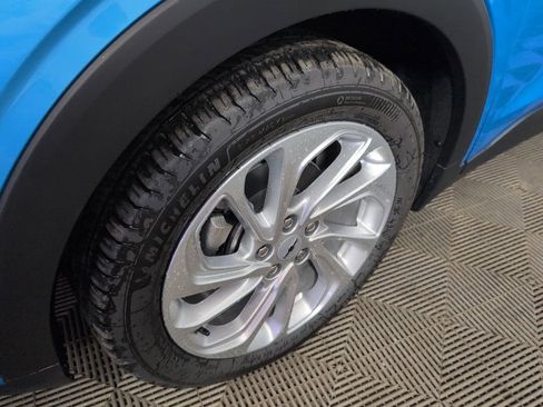 New 2027 Chevrolet Bolt LT FWD image 8