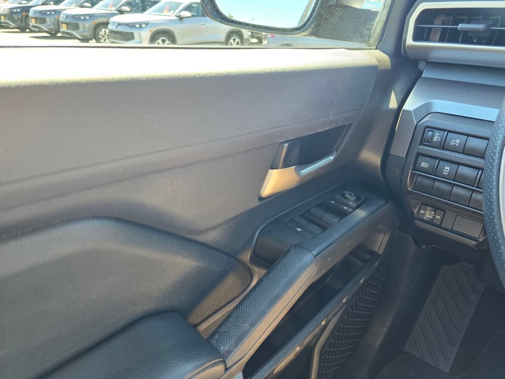 Used 2024 Toyota Tacoma TRD Off-Road AWD/4WD image 28
