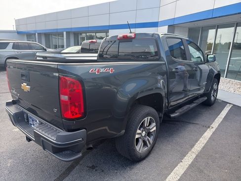 Used 2017 Chevrolet Colorado LT w/ LT Convenience Package AWD/4WD image 4