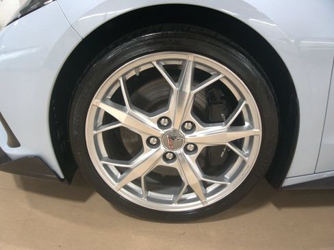 Used 2020 Chevrolet Corvette Stingray Premium Conv w/ 3LT Preferred Equipment Group RWD image 33