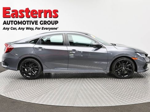 Used 2019 Honda Civic Sport image 4