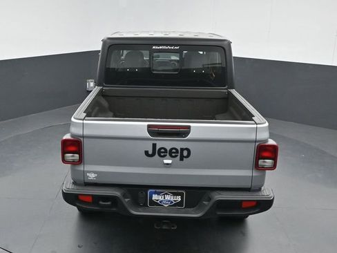 Used 2023 Jeep Gladiator Sport w/ Trailer Tow Package image 14