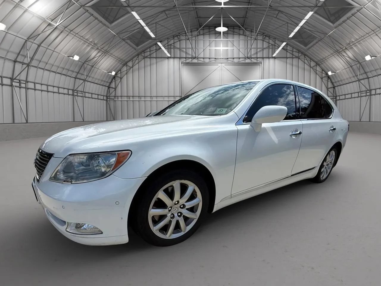 Used 2009 Lexus LS 460 L w/ Luxury Pkg RWD image 1