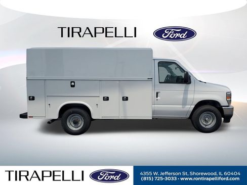 New 2027 Ford E-350 and Econoline 350 Super Duty w/ Power Equipment Group RWD image 7