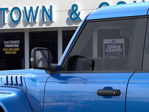 New 2025 Ford Bronco Raptor w/ Interior Carbon Fiber Pack AWD/4WD image 22