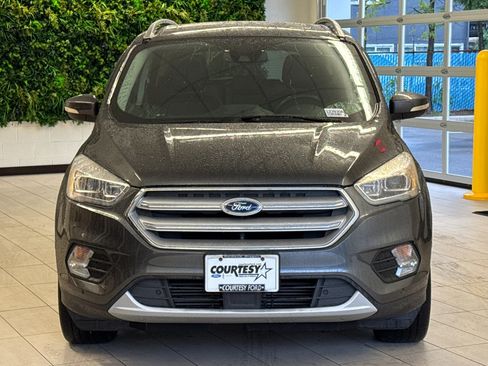Certified 2019 Ford Escape Titanium image 9